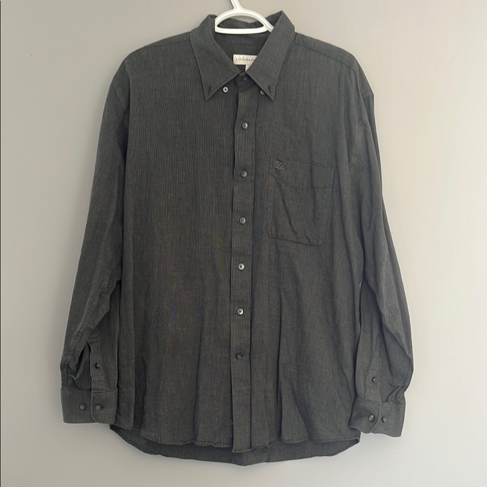 Men's Cutter and Buck Gray Shirt